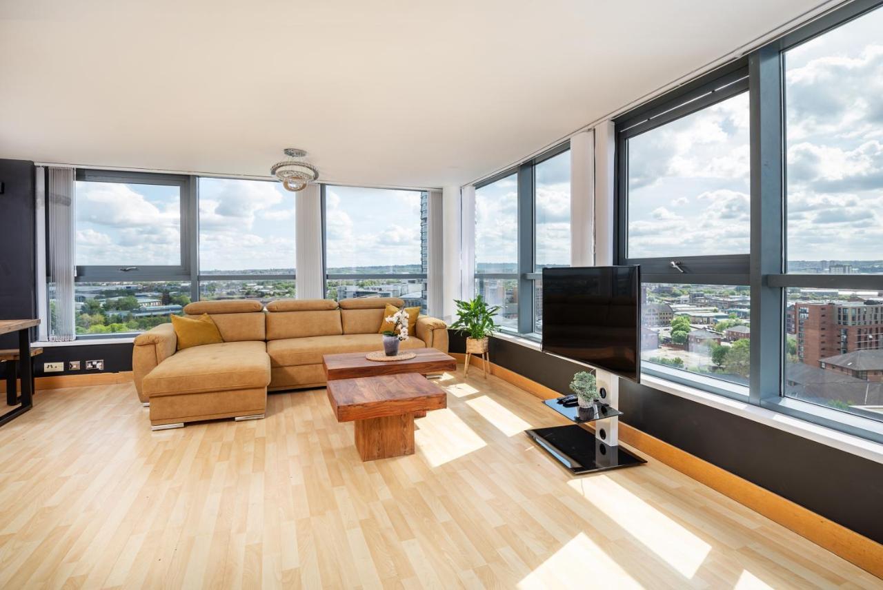 Leeds Most Stunning Penthouse! - Sleeps 8 Apartment Екстериор снимка