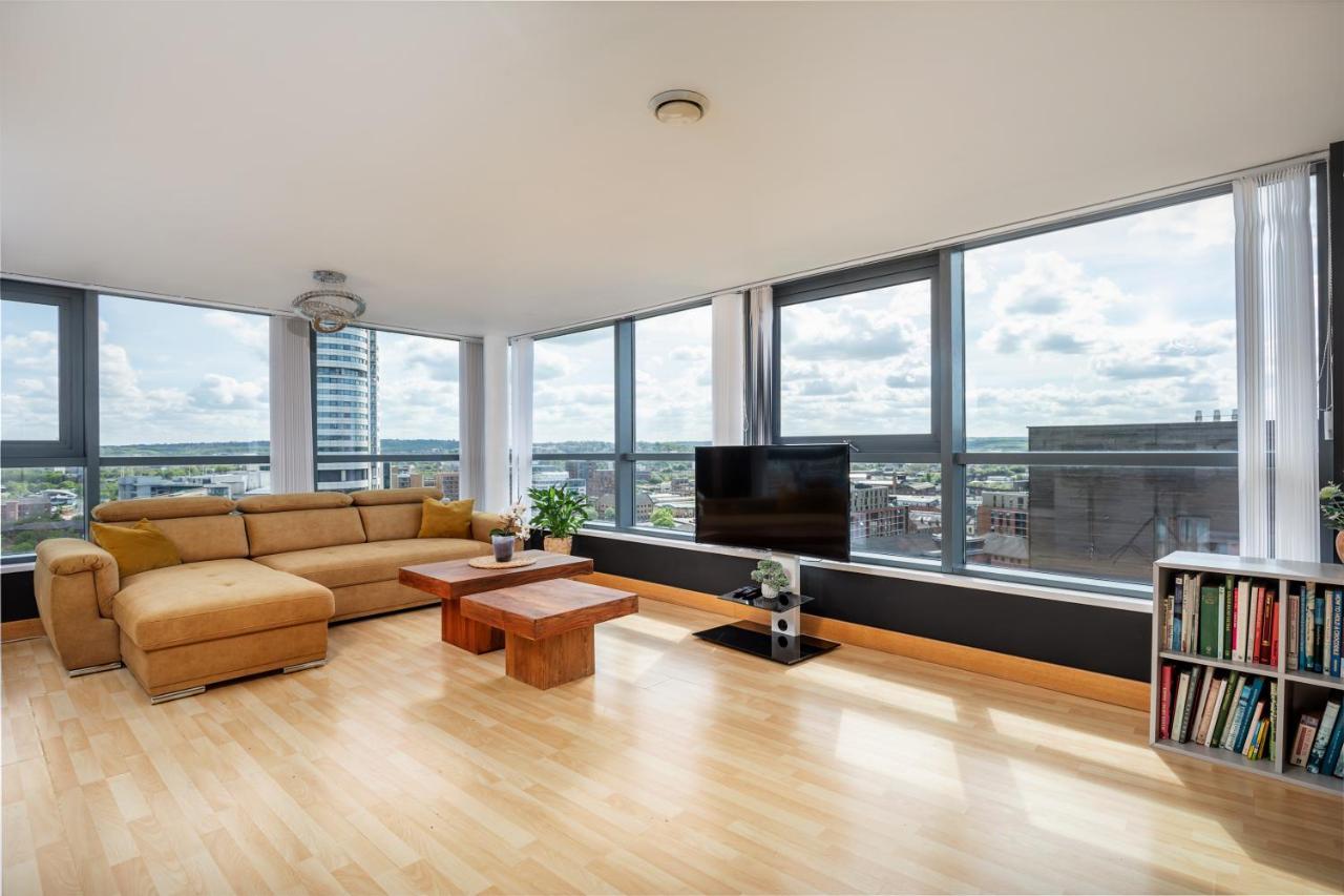 Leeds Most Stunning Penthouse! - Sleeps 8 Apartment Екстериор снимка